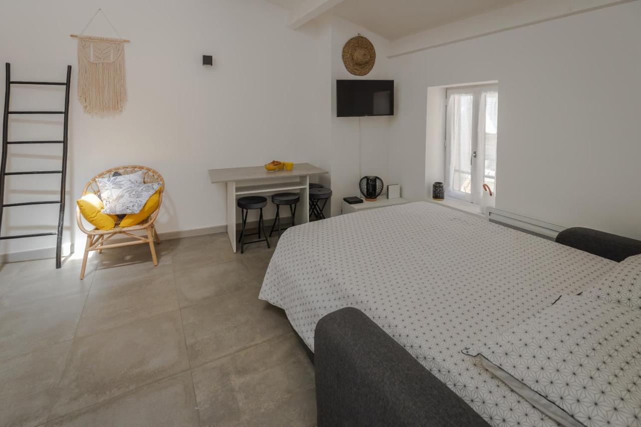 Appartement Terrasse Climatise Calme En Centre-Ville L'Isle-sur-la-Sorgue Ngoại thất bức ảnh